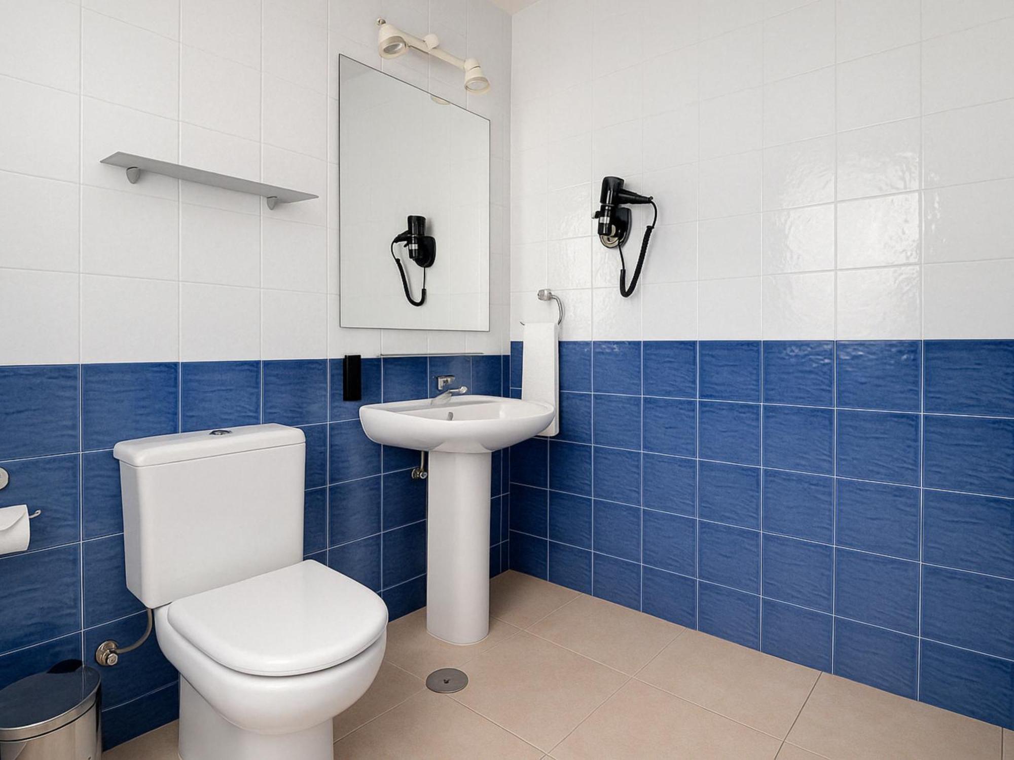 Sechi Aparthotel Marbella - Self Service, With Parking Estepona Exterior photo