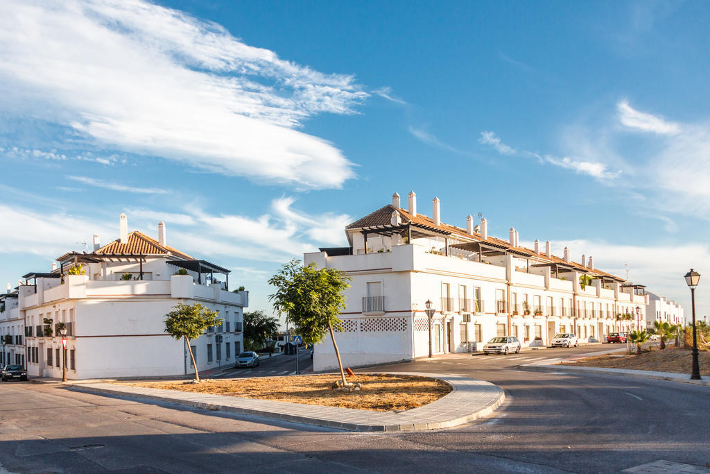 Sechi Aparthotel Marbella - Self Service, With Parking Estepona Exterior photo