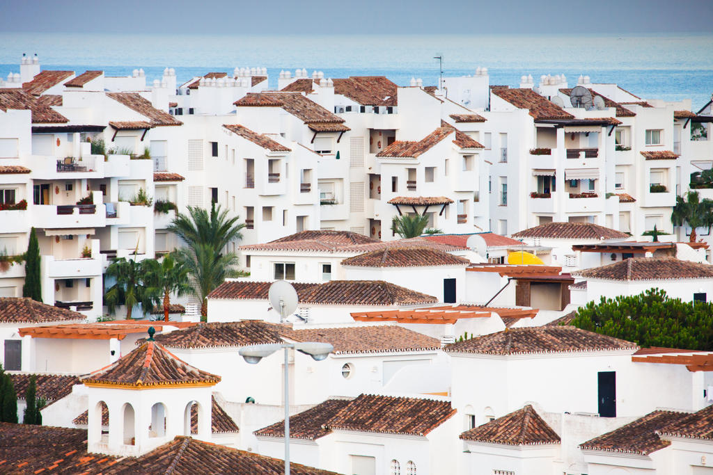 Sechi Aparthotel Marbella - Self Service, With Parking Estepona Exterior photo